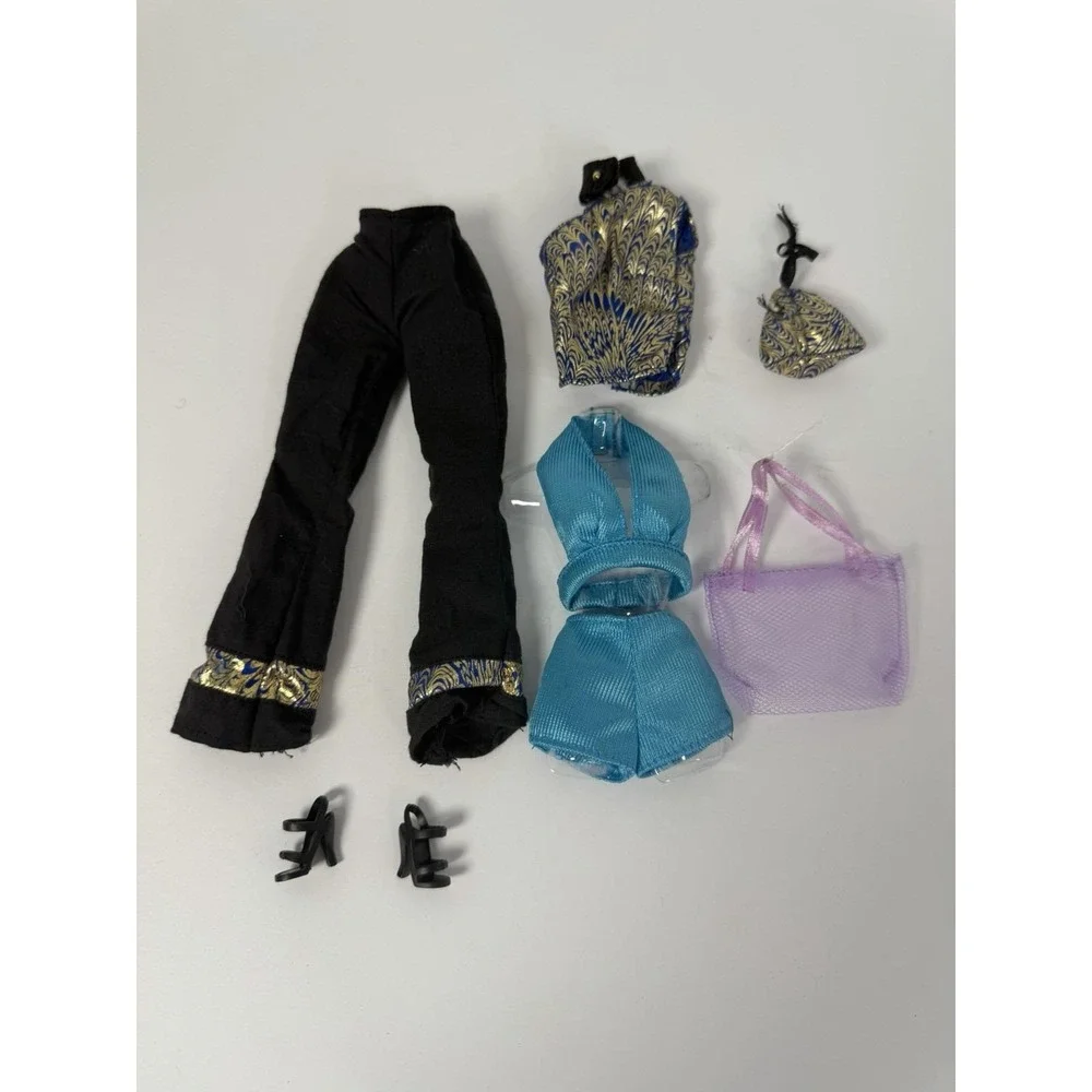 2002 Jade Integrity toys Janay Friends Urban Reflections Accessories Outfit